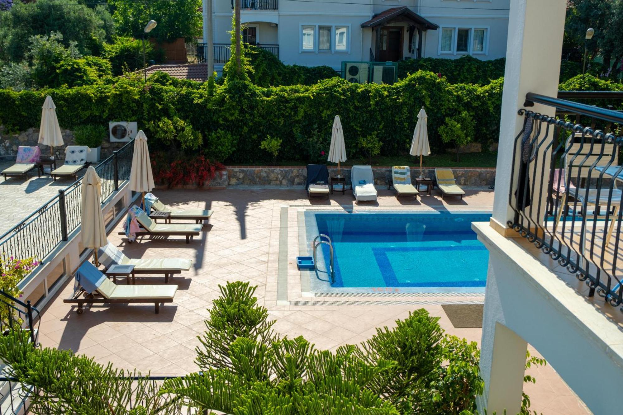 Sea Breeze Hotel And Apartments โอลลุนเดนิซ ภายนอก รูปภาพ