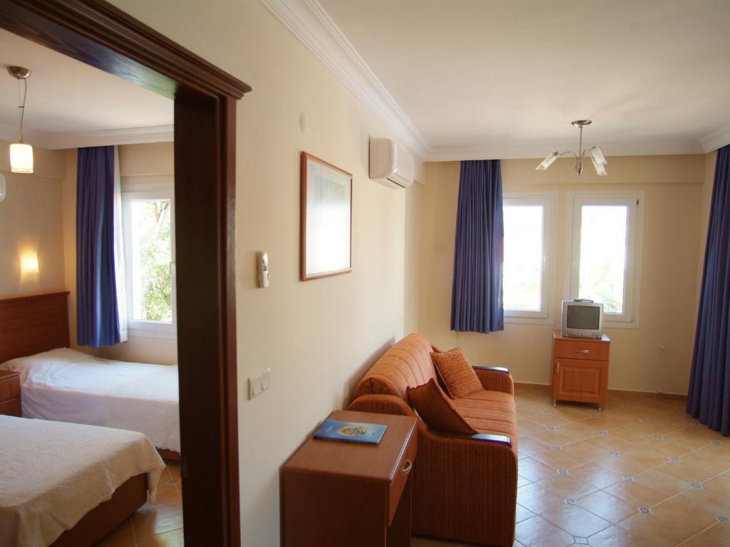 Sea Breeze Hotel And Apartments โอลลุนเดนิซ ห้อง รูปภาพ