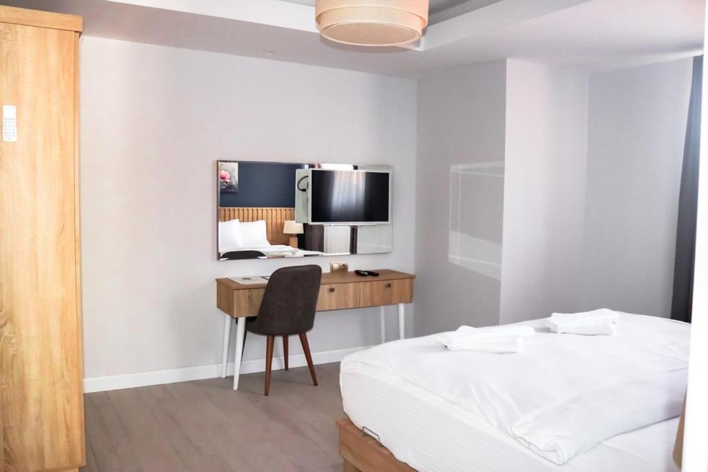 Sea Breeze Hotel And Apartments โอลลุนเดนิซ ภายนอก รูปภาพ
